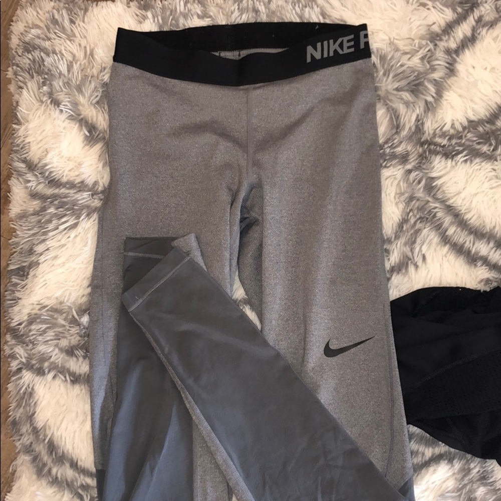 Nike pro leggings never worn
